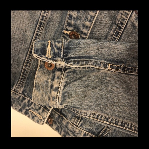 Women’s Gap jean jacket - Picture 13 of 14